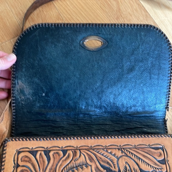 Vintage tooled Mexican leather irises saddle leather bag purse - Picture 4 of 12